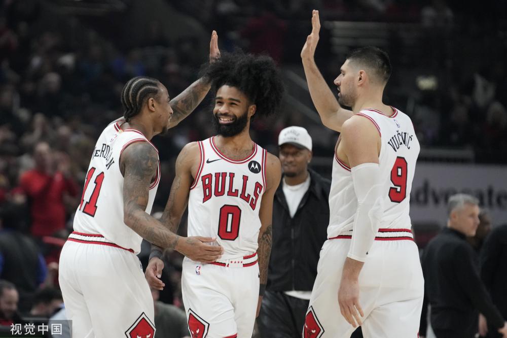 开场不久 开场不久