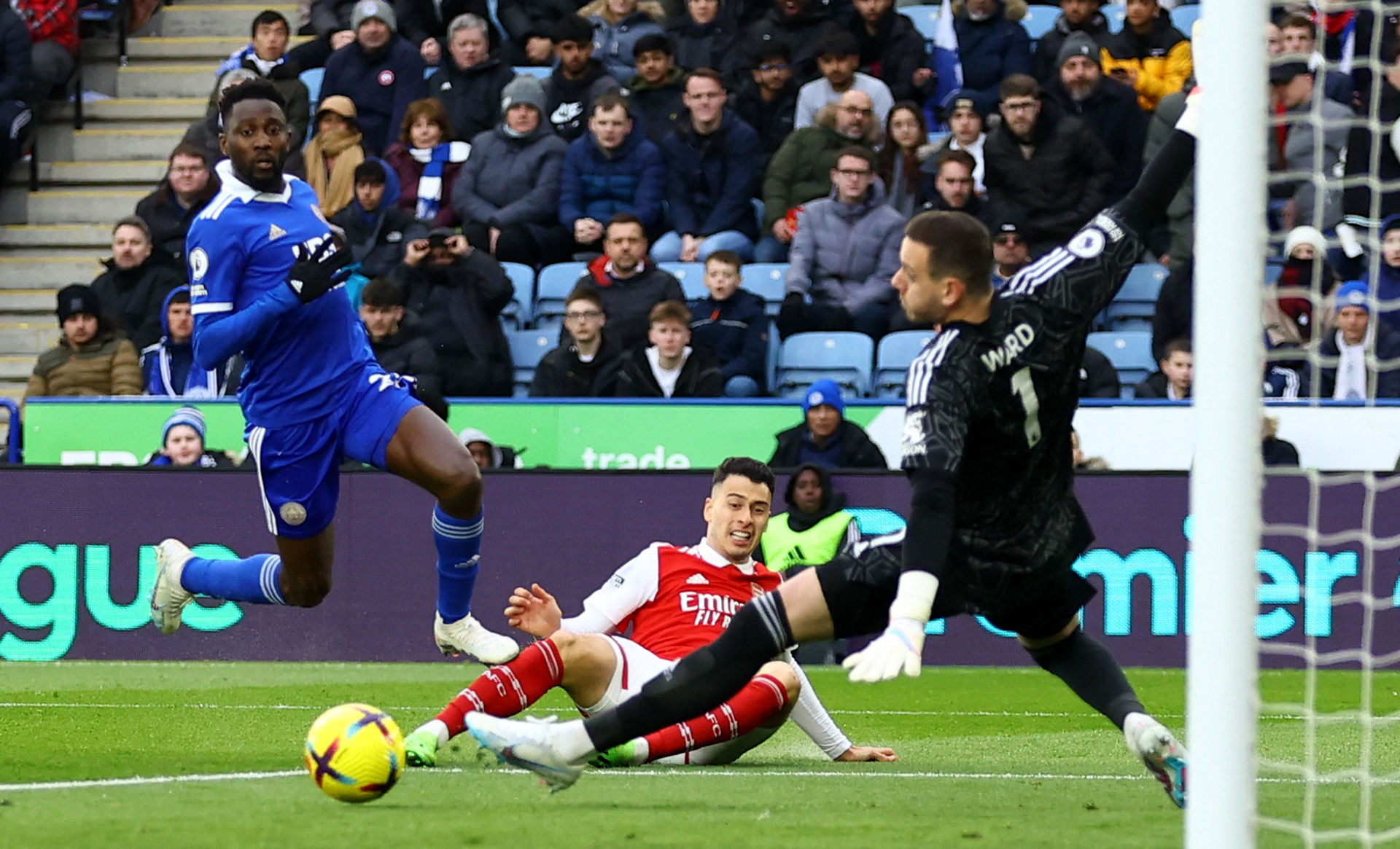 程一直备受 程一直备受