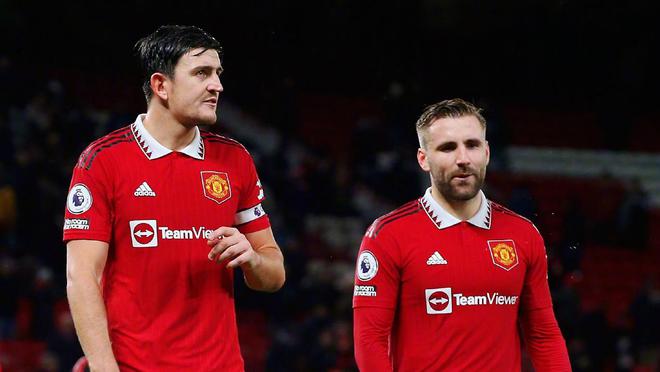 另一名则凭 另一名则凭