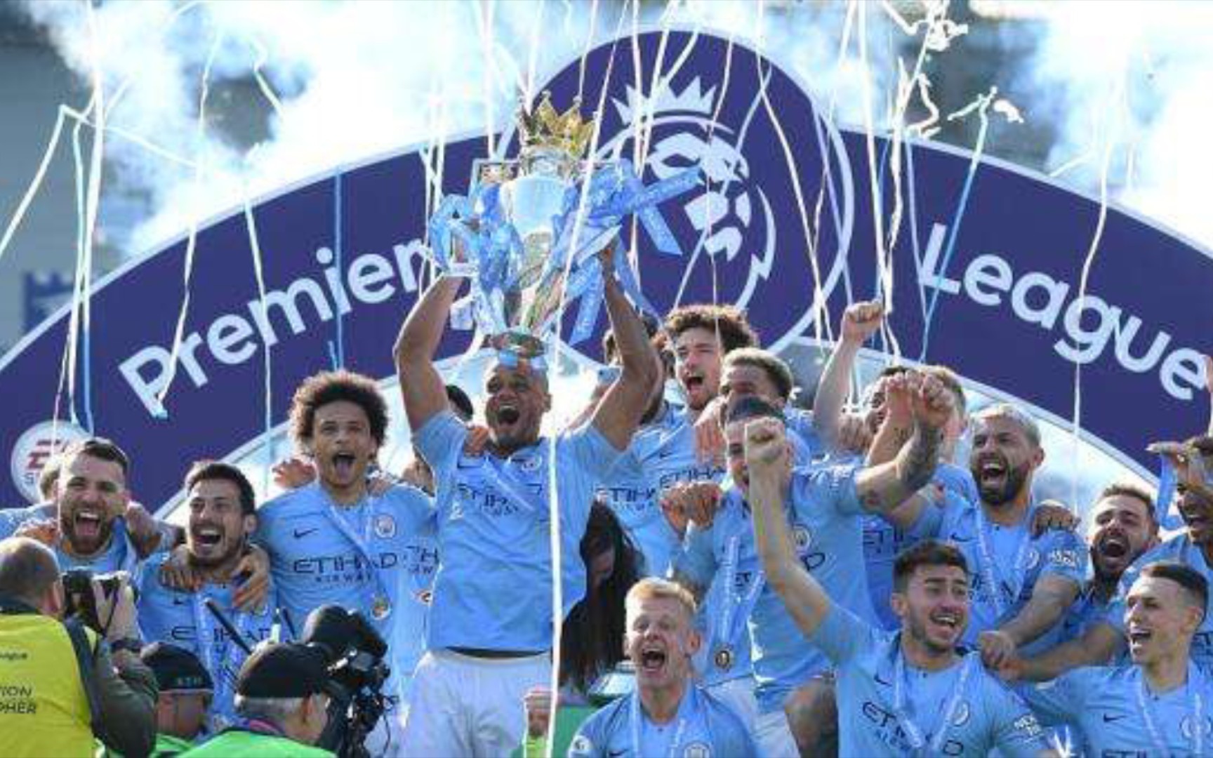 双方展开了 双方展开了